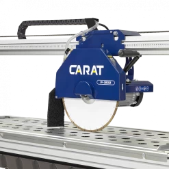 Carat Coupe-carrelage/pierre BP3512A000 P-3512 Scie à Briques Laser + Table Latérale + Lame Diamantée 230 Volt ! -Pierre & Béton Soldes Magasin bp3512a000 p 3512 scie a briques laser table laterale lame diamantee 230 volt 1 5