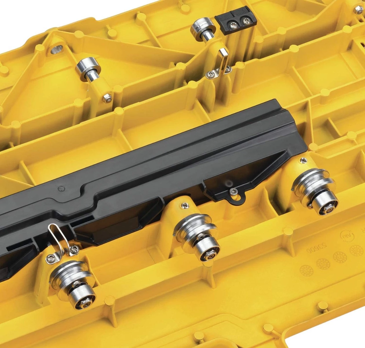 DeWalt Coupe-carrelage/pierre D36000-QS Scie à Carreaux 1600W 250mm 6 DeWalt Coupe-carrelage/pierre D36000-QS Scie à Carreaux 1600W 250mm – Image 4